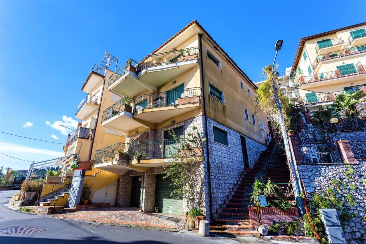 Terrasse Sur Isola Bella Apartment Taormina Exterior photo